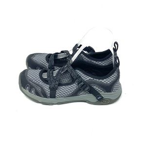 Chaco Sneakers